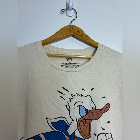 Disney Donald Duck Size 2X Beige tan Graphic T-Shirt Novelty Print Comfortable - Picture 4 of 10